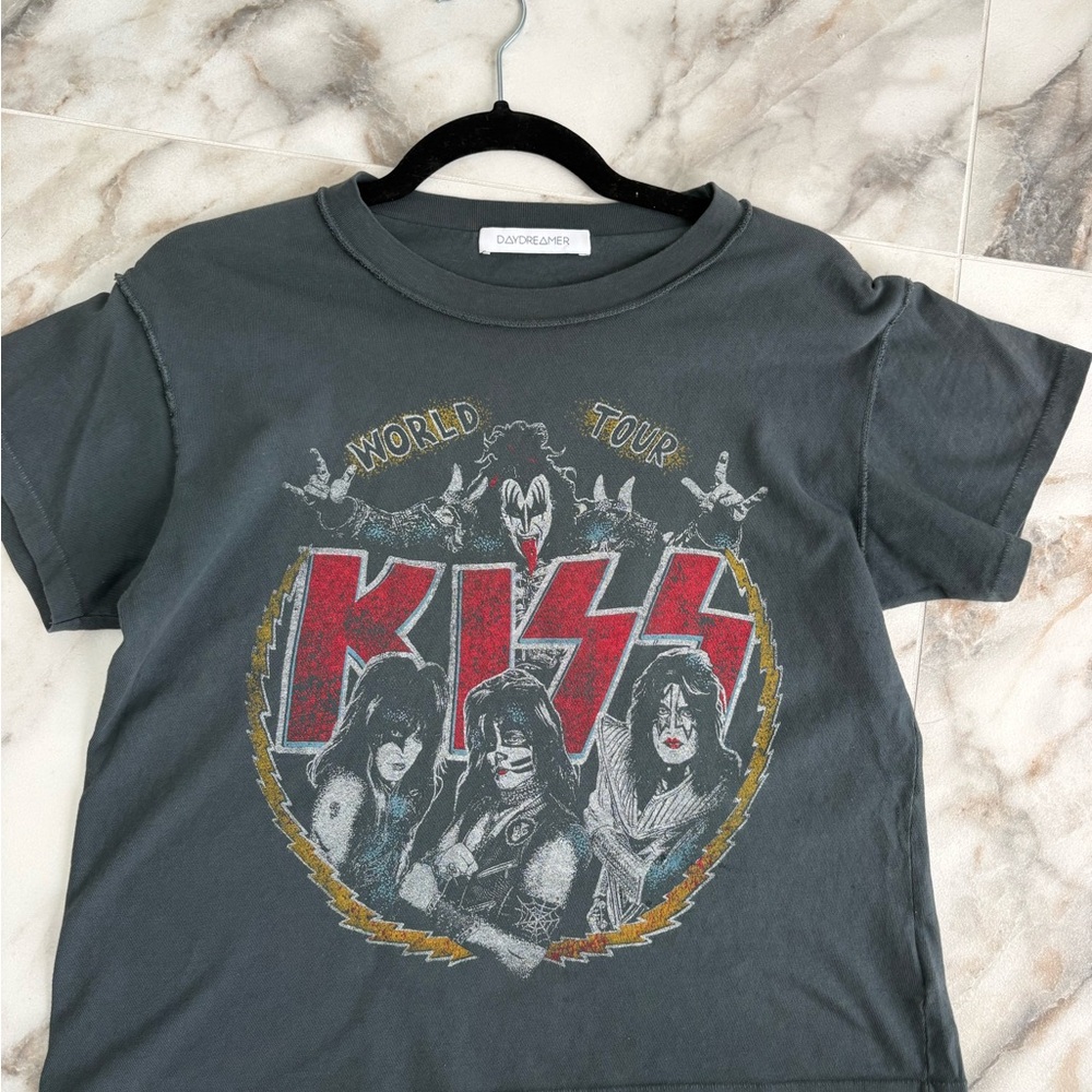 Daydreamer KISS World Tour Graphic Tee – Vintage Black | XS ❤️ - Picture 9 of 9